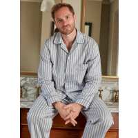 Read Bonsoir of London Reviews